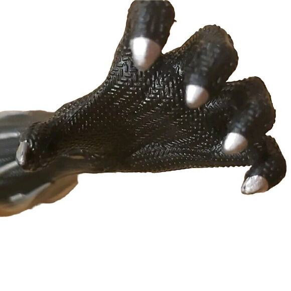 Black Panther 2017 Action Figure 10 In Talking 25+ Phrases And Sounds EUC! - Picture 10 of 10